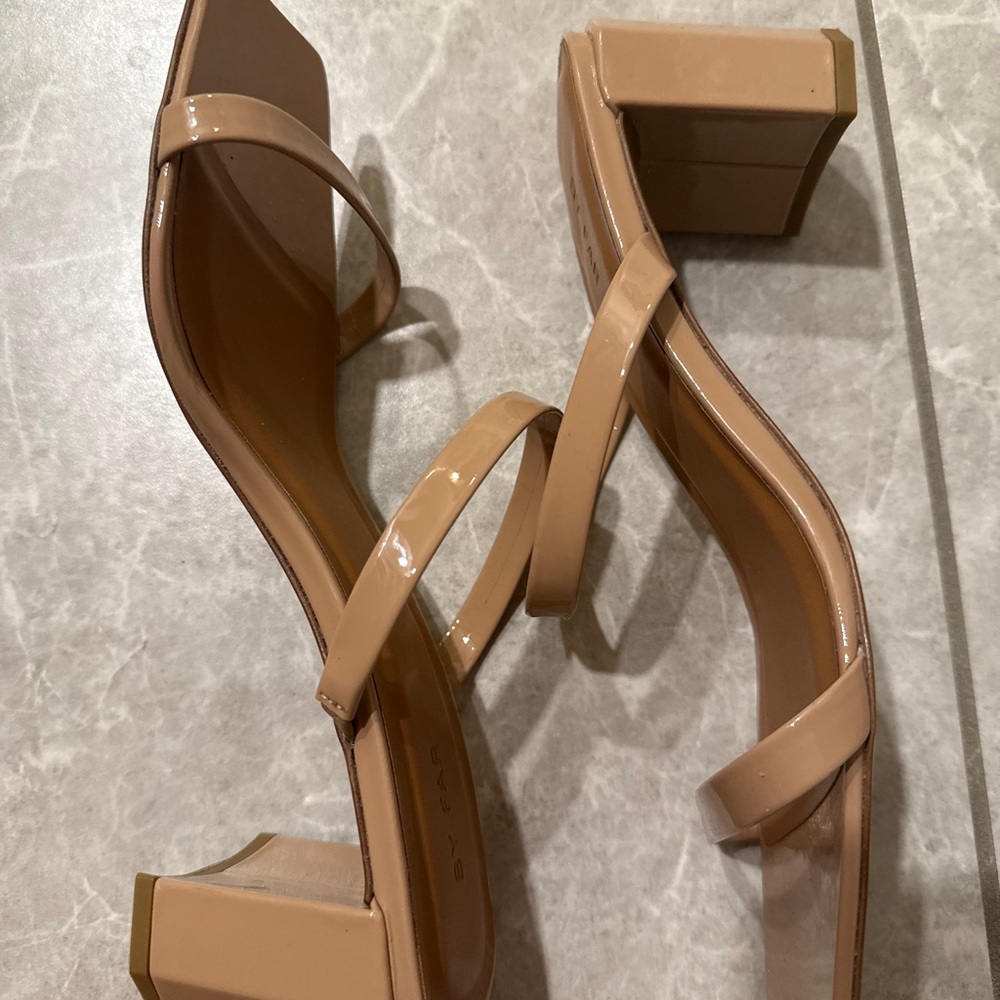 NWOB By Far Tanya Nude Patent Leather Sandal.  Size 10 - Picture 5 of 7